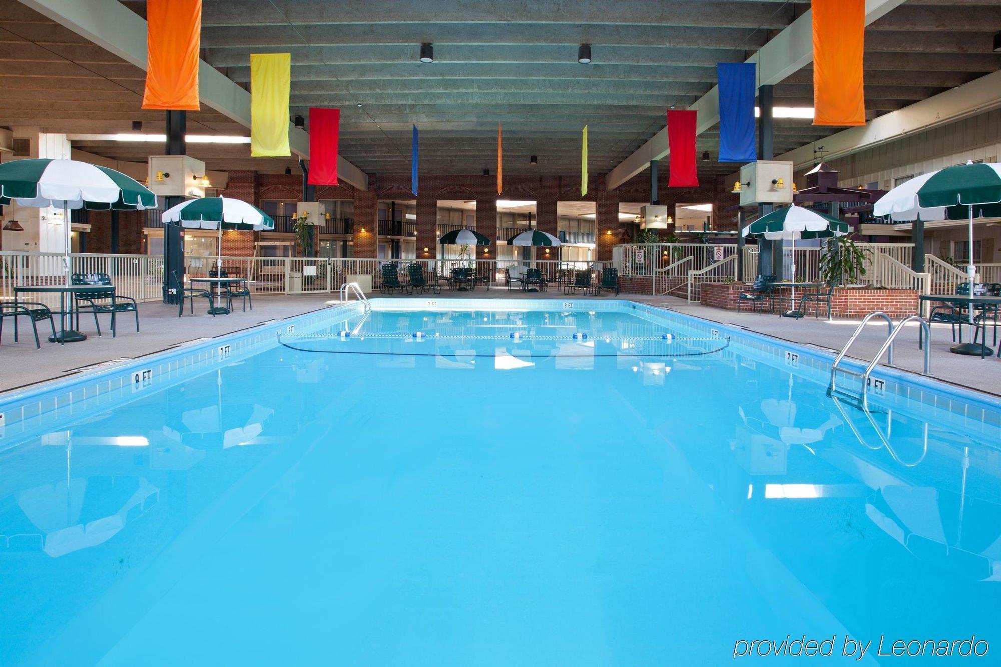 Ramada By Wyndham Uniontown Hotell Bekvämligheter bild