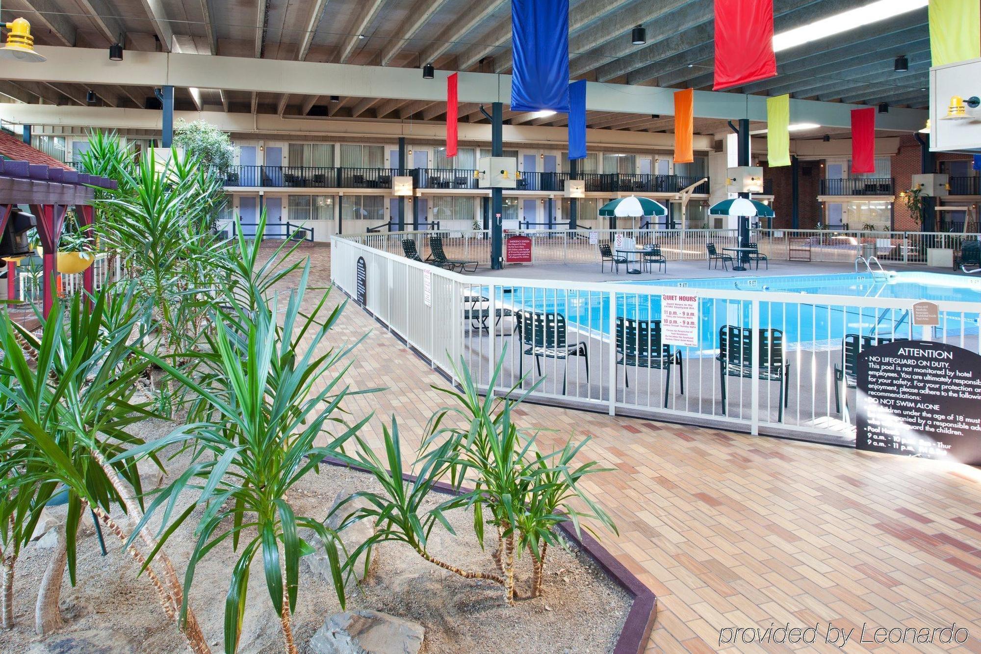 Ramada By Wyndham Uniontown Hotell Bekvämligheter bild